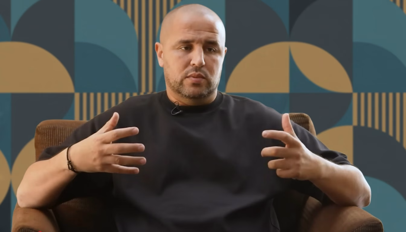 Lire la suite à propos de l’article Coupe Arabe FIFA 2025 : Bougherra Dévoile sa Liste, Benzia et Ounas Convoqués !