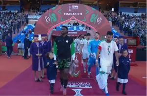 Lire la suite à propos de l’article ALGÉRIE-NIGERIA : LES NOTES D’UN NAUFRAGE FACE AU DUO OSIMHEN-ADAMS