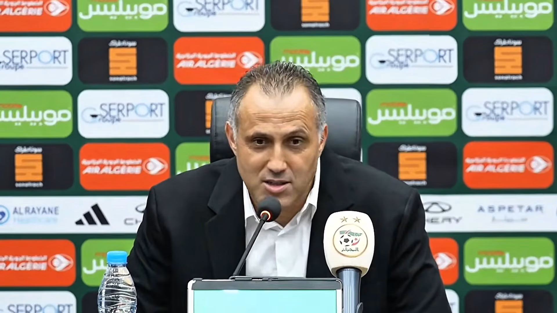 You are currently viewing Équipe d’Algérie : Brahim Hemdani présente son projet de jeu et sa première liste de convoqués